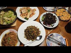 -雀舞云南菜(天津天河城购物中心店)