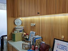 -上海仁爱医院口腔科 · 种植