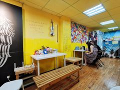 -志龙皇冠吃货椰子铺