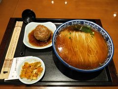 咸蛋黄狮子头麵-吕纪蘇面(保利广场店)