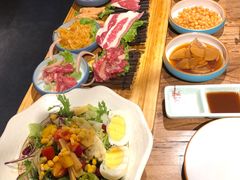 -明洞阿姨·韩式酱蟹烤肉·创意料理(三元桥店)