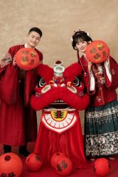 -雪中彩影婚纱摄影·微光艺术中心