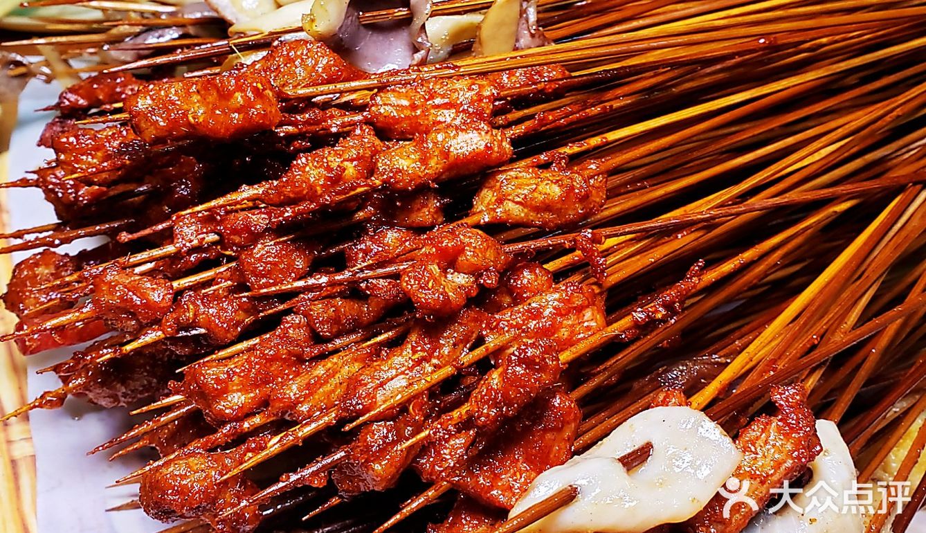 乐山油炸串串96 热卤兔头,各种yyds01