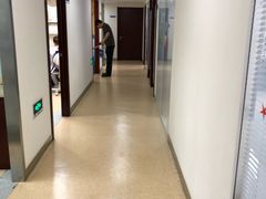 -瑞尔齿科(东方广场诊所)