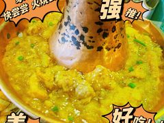 油焖鸡-浩海火烧云傣家菜(京广店)