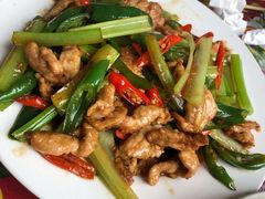 小炒肉-何适山庄 ·可团建(水长城P2停车场店)