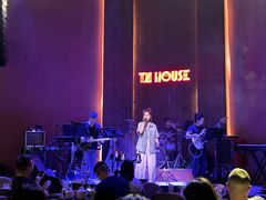 -TZ House音乐现场(来福士中心店)