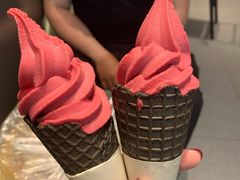 冰山杨梅脆筒-喜茶(天津乐宾百货店)