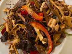-小厨子私房菜·云南美食店