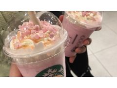 春意樱桃星冰乐-星巴克(泰安万达店)