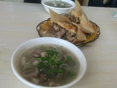 -洪峰浩老北京烧饼夹肉(角门路店)