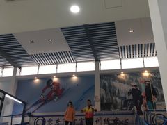 -零度滑雪室内训练中心(莘庄店)