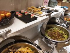 -泉福居酱骨头自助广场(南大街商业步行街店)