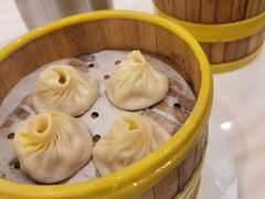 蟹粉小笼-梅龙镇酒家(南京西路总店)