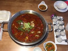 -红牌美蛙鱼头火锅(万辉国际广场店)
