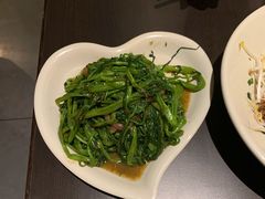 马拉盏炒通菜-大头虾越式风味餐厅(光明广场店)