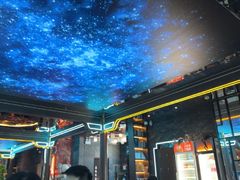 -屋有岛沉浸游戏旗舰店(中山公园店)