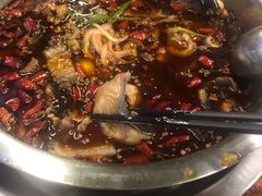 特色梭边鱼位-重庆鱼美佳火锅(四川师大店)