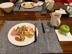 -北京希尔顿逸林酒店