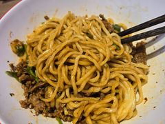 -阿当·小炒牛肉面(人广店)