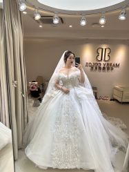 -Color卡诺婚纱礼服馆(南京严选店)