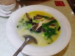 -眷江南之小蓝鲸(王府大街店)