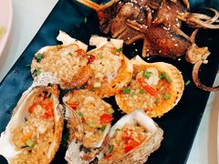 -覃记海鲜美食餐厅