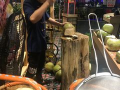 -椰夫人·养生椰子鸡(黄埔时代城店)