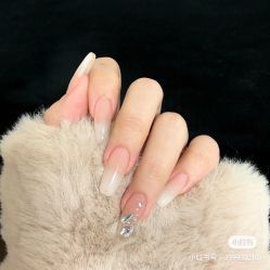 -妙睫屋日式美甲美睫