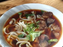 -清真吴记门钉肉饼·喜多利