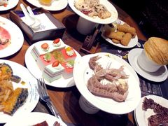 -四海一家自助餐(益田假日广场店)