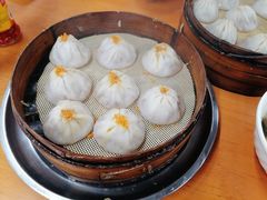 蟹粉小笼包-忆秦园小笼包(惠山古镇总店)