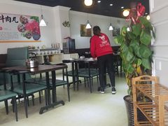 大堂-广味鲜潮汕牛肉火锅(延安三路店)