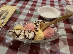-邓丽君音乐主题餐厅