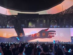 -上海体育场