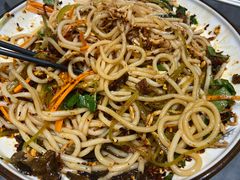 -蔼若春.传承三十年云南菜(金碧公园店)