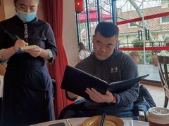 -龙门阵茶屋川菜馆(武康路店)