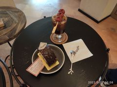 -Me Coffee下午茶艺术空间