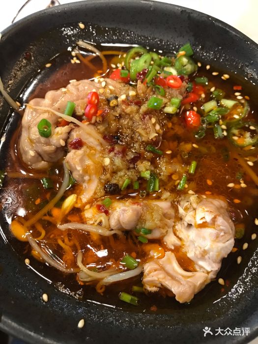 蜀面椒羞(虹桥新天地店)冒脑花图片 - 第1张