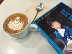 -猫的天空之城概念书店(苏州平江店)