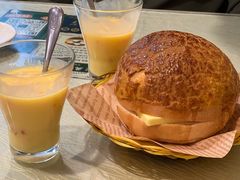 菠萝包-香港威特瑞茶餐厅(小白楼音乐厅店)