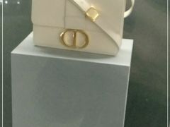 -DIOR迪奥(德基广场女装店)