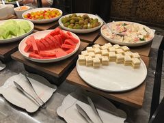 -食间牛排(重庆路万达店)