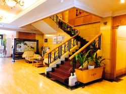 -杰爱月子护理中心