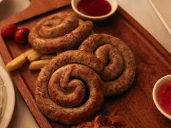 香肠拼盘-莫斯科餐厅