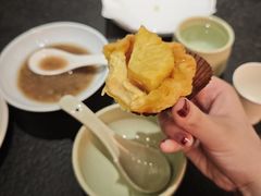 -蝴蝶里·粤菜·点心(滨江龙湖店)