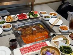 -海底捞火锅鲜切牛肉主题店(长寿路店)