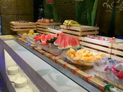 自助取餐区-海吃海喝海鲜烤肉餐厅