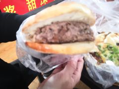 -老西关黄老太牛肉烧饼