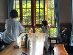 -楠柏弯休闲山庄(梨花溪店)